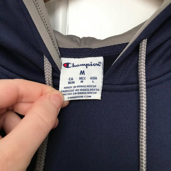 Penn State Nittany Lions Football Champion Medium Mens Pullover Sweater NWT - Picture 3 of 8